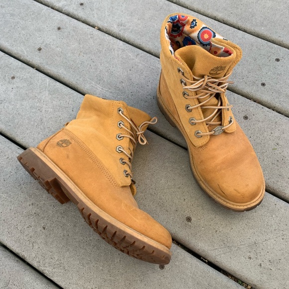Classic Timberland Lace Up Combat Boots W Floral Interior